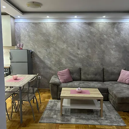 Ns Centar Private Parking *